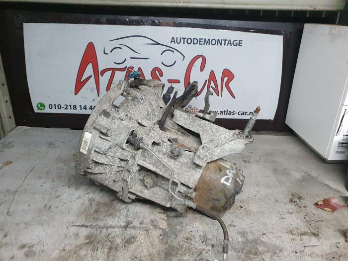 Gearbox from a Dacia Logan (LS) 1.6 2009