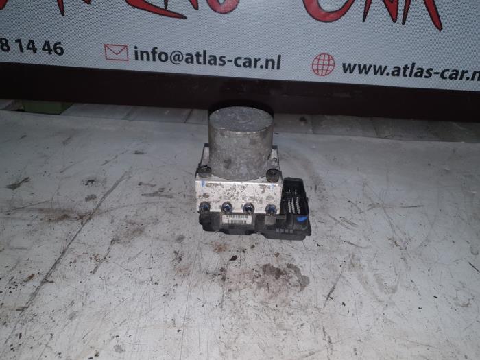 Used ABS pump Ford Transit 2.2 TDCi 16V Price € 75,00 Margin scheme offered by Autodemontage Atlas-Car B.V.