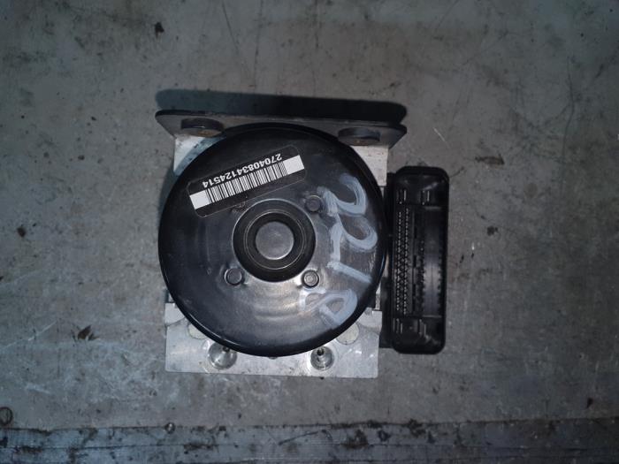 Gebrauchte ABS Pumpe Ford Fiesta 6 (JA8) 1.6 TDCi 16V 95 Preis € 80,00 Margenregelung angeboten von Autodemontage Atlas-Car B.V.