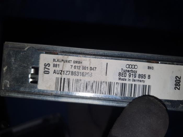 Używane Modul nawigacji Audi A4 Cabrio (B7) 3.0 V6 30V Cena na żądanie oferowane przez Autodemontage Atlas-Car B.V.
