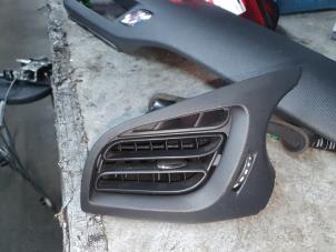 Used Air grill side Citroen C3 (SC) 1.4 Price € 25,00 Margin scheme offered by Autodemontage Atlas-Car B.V.