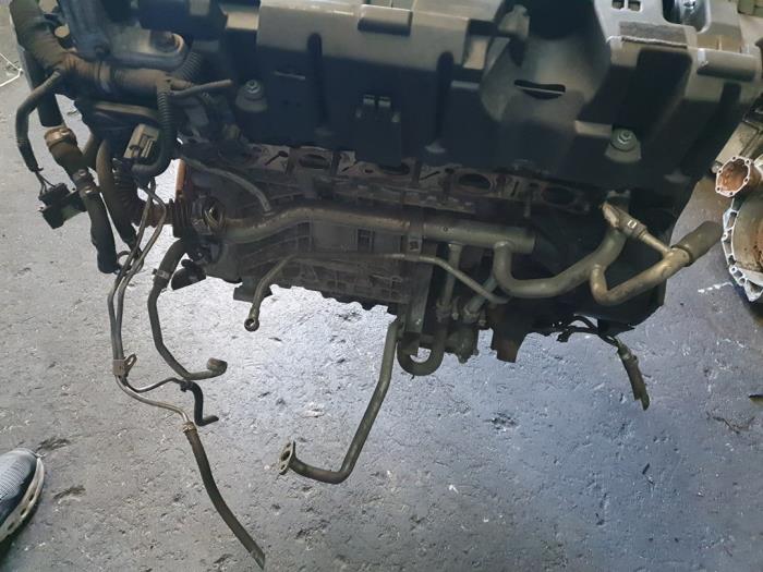 Używane Silnik Volvo V60 Cena € 1.750,00 Procedura marży oferowane przez Autodemontage Atlas-Car B.V.