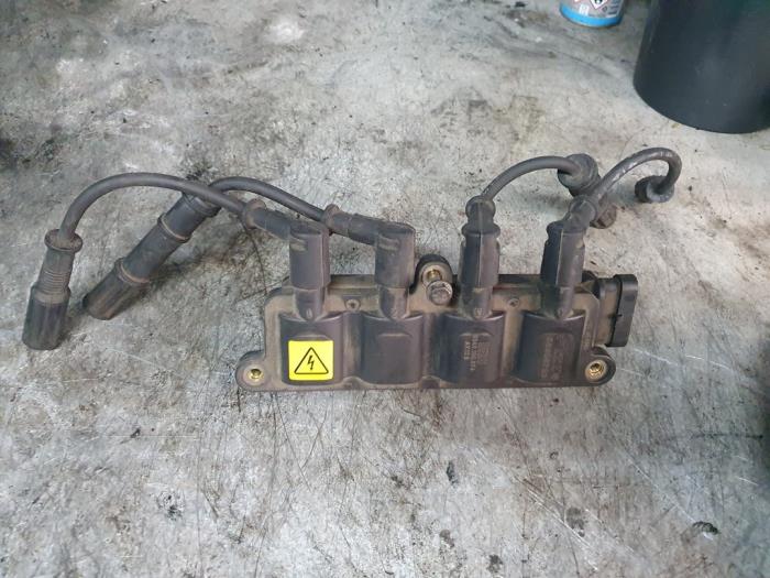 Usagé Bobine Ford KA Prix € 30,00 Règlement à la marge proposé par Autodemontage Atlas-Car B.V.