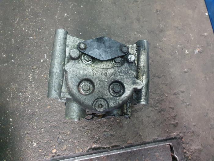 Gebrauchte Klimapumpe Jaguar X-type 2.5 V6 24V Preis auf Anfrage angeboten von Autodemontage Atlas-Car B.V.