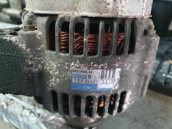 Begagnade Dynamo Jaguar X-type 2.5 V6 24V Pris på förfrågan erbjuds av Autodemontage Atlas-Car B.V.