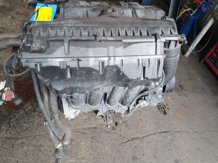 Motor från en MINI Mini (R56) 1.6 16V One 2012
