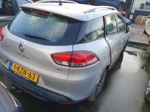 Used Rear end (complete) Renault Clio IV Estate/Grandtour (7R) 1.5 Energy dCi 90 FAP Price on request offered by Autodemontage Atlas-Car B.V.