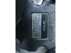 Usados Bomba de aire acondicionado Toyota Yaris (P1) 1.3 16V VVT-i Precio de solicitud ofrecido por Autodemontage Atlas-Car B.V.