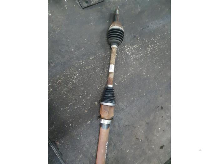 Front drive shaft, right from a Ford Fiesta 2016
