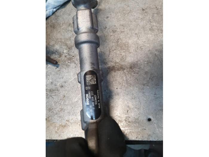 Usagé Système d'injection Opel Corsa D 1.3 CDTi 16V ecoFLEX Prix € 35,00 Règlement à la marge proposé par Autodemontage Atlas-Car B.V.
