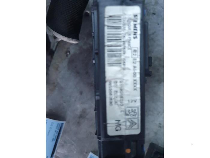 Używane Sterownik Body Control Peugeot 206 (2A/C/H/J/S) 1.4 16V Cena € 70,00 Procedura marży oferowane przez Autodemontage Atlas-Car B.V.