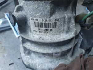Used Power steering pump Citroen C4 Grand Picasso (UA) 1.6 16V THP Sensodrive,GT THP Price € 175,00 Margin scheme offered by Autodemontage Atlas-Car B.V.