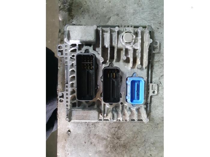 Engine management computer Opel Corsa E, Hatchback, 2014 (Used)
