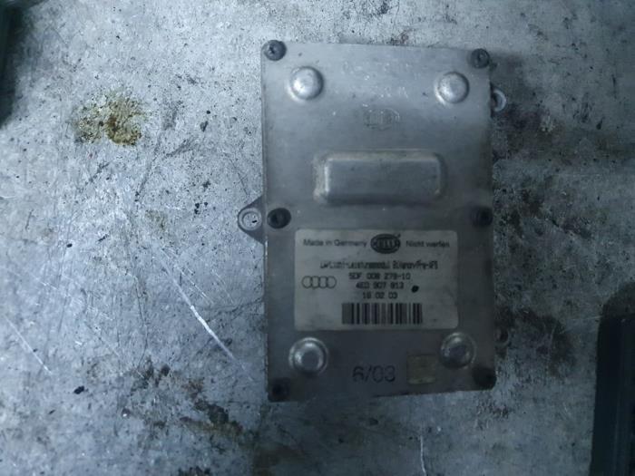 Używane Starter ksenonowy Audi A8 (D3) 4.2 V8 40V Quattro Cena € 70,00 Procedura marży oferowane przez Autodemontage Atlas-Car B.V.