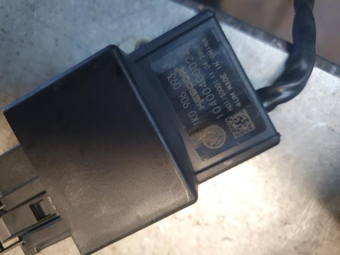 Usagé Module pompe carburant Volkswagen Golf Prix € 50,00 Règlement à la marge proposé par Autodemontage Atlas-Car B.V.