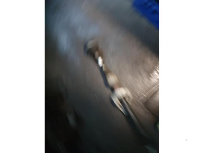 Begagnade Drivaxel, höger fram Mercedes B (W246/W242) 1.5 B-180 CDI,d 16V Pris € 125,00 Marginaltabell erbjuds av Autodemontage Atlas-Car B.V.