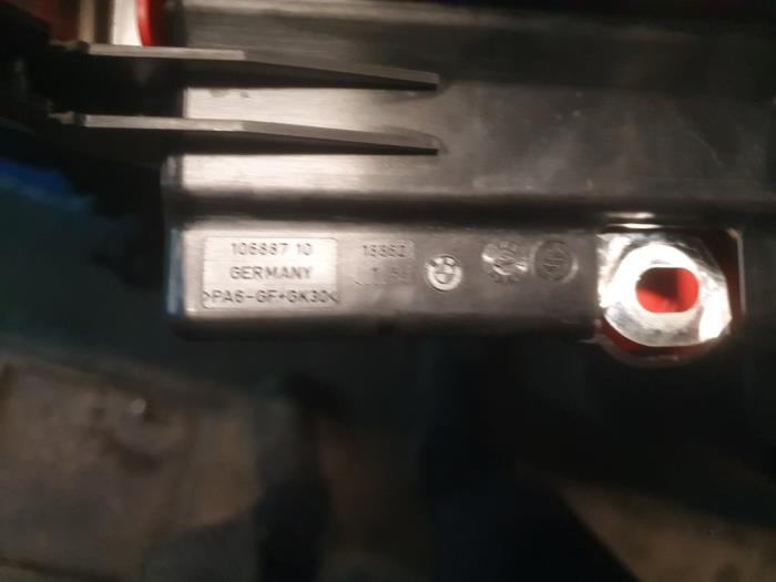 Begagnade Batterilock BMW 1 serie (E87/87N) 116i 2.0 16V Pris € 35,00 Marginaltabell erbjuds av Autodemontage Atlas-Car B.V.
