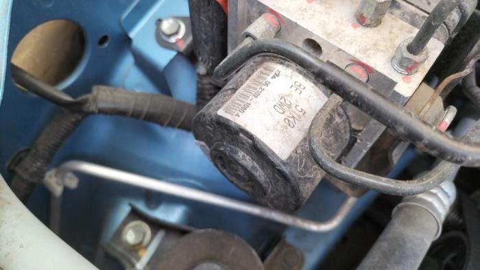 Begagnade ABS-pump Opel Agila (B) Pris € 350,00 Marginaltabell erbjuds av Autodemontage Atlas-Car B.V.