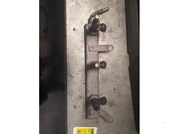 Usagé Système d'injection Renault Twingo III (AH) 1.0 SCe 70 12V Prix € 50,00 Règlement à la marge proposé par Autodemontage Atlas-Car B.V.