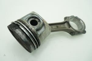 Used Connecting rod Mitsubishi Pajero Sport (K7/9) 2.5 TD GLS Price € 90,75 Inclusive VAT offered by Brus Motors BV
