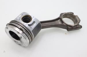 Used Connecting rod Volkswagen Touran (1T1/T2) 1.9 TDI 105 Price € 90,75 Inclusive VAT offered by Brus Motors BV