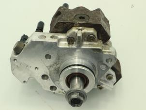 Used Mechanical fuel pump Renault Master III (ED/HD/UD) 2.5 dCi 16V 115 Price € 181,50 Inclusive VAT offered by Brus Motors BV