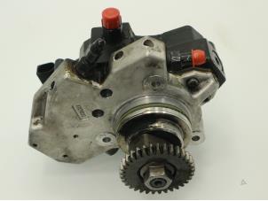 Used Mechanical fuel pump Mercedes Vito (639.6) 3.0 120 CDI V6 24V Price € 211,75 Inclusive VAT offered by Brus Motors BV