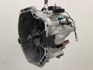 Gebrauchte Getriebe Renault Megane IV (RFBB) 1.6 Energy dCi 130 Preis € 968,00 Mit Mehrwertsteuer angeboten von Brus Motors BV