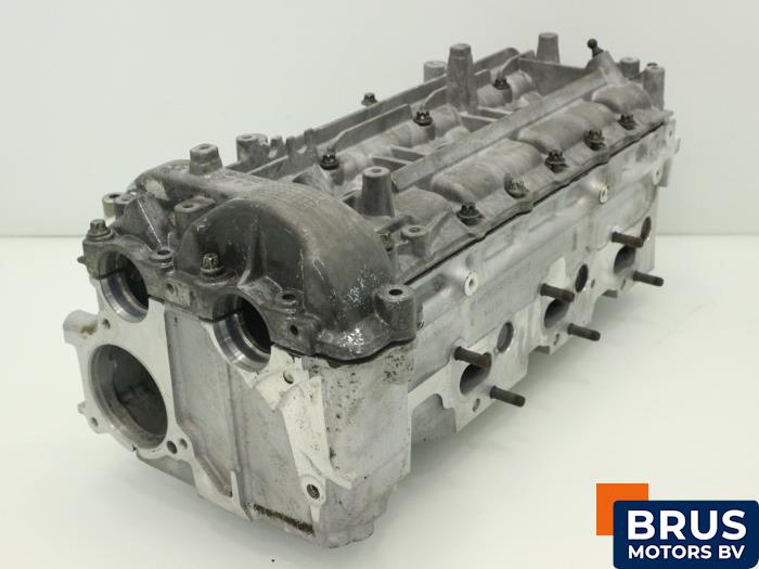 Usagé Culasse Mercedes Sprinter 3,5t (906.13/906.23) 319 CDI V6 24V Prix € 484,00 Prix TTC proposé par Brus Motors BV