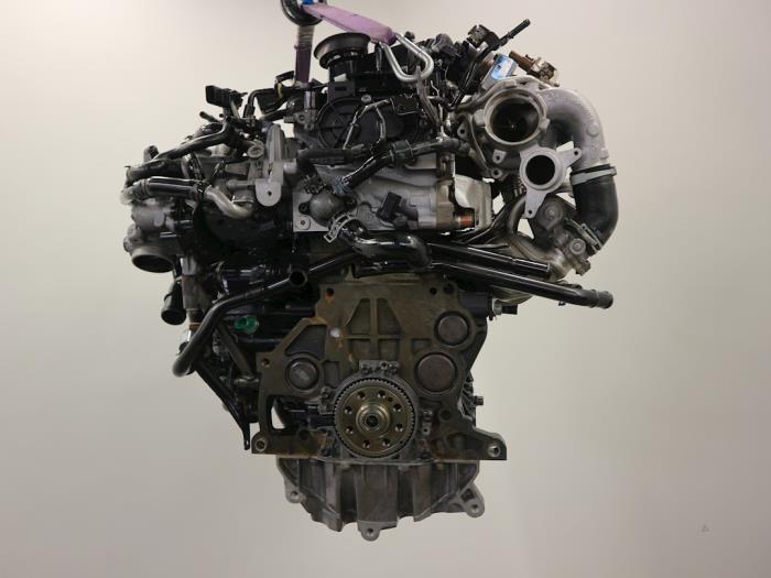 Motor van een Volkswagen Passat (3G2) 2.0 TDI 16V 190 4Motion 2017