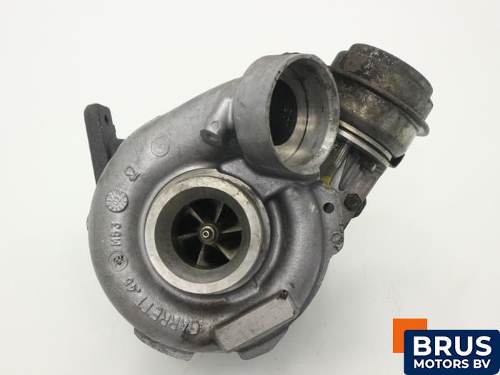 Używane Turbo Mercedes C (W203) 2.2 C-220 CDI 16V Cena € 302,50 Z VAT oferowane przez Brus Motors BV