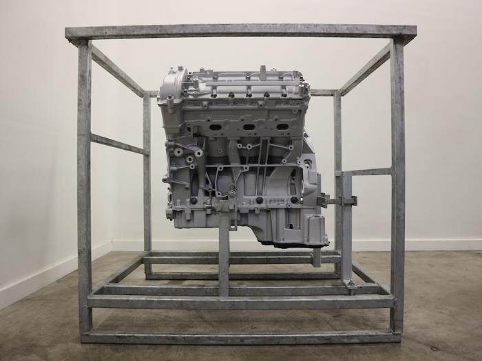 Engine from a Mercedes-Benz E (W212) E-350 CDI BlueEfficiency 3.0 V6 24V 2013