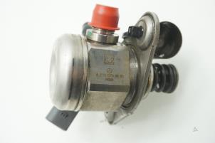 Used Mechanical fuel pump Mercedes CLA (117.3) 2.0 CLA-250 Turbo 16V 4-Matic Price € 121,00 Inclusive VAT offered by Brus Motors BV