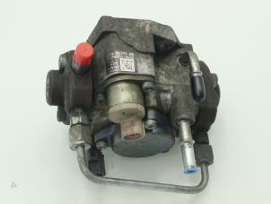 Usados Bomba de gasolina mecánica Peugeot Boxer (U9) 2.2 HDi 120 Euro 4 Precio € 151,25 IVA incluido ofrecido por Brus Motors BV