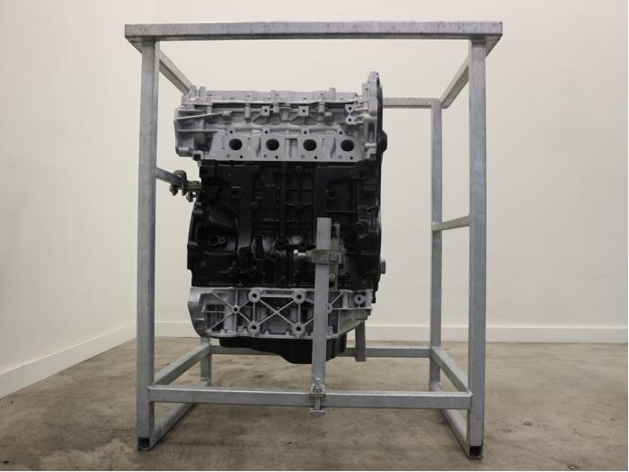 Engine from a Nissan NV 400 (M9J) 2.3 dCi 135 16V RWD 2016