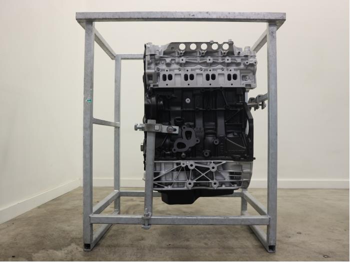 Engine from a Renault Master IV (FV) 2.3 dCi 125 16V FWD 2016