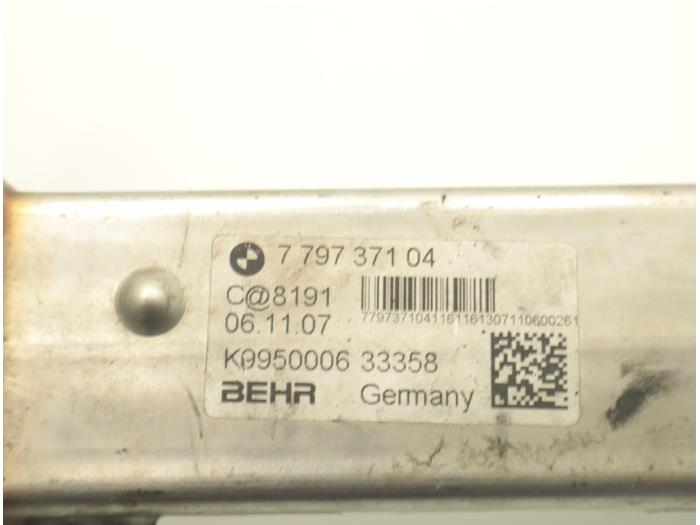 EGR cooler from a BMW 1 serie (E87/87N) 120d 16V 2012