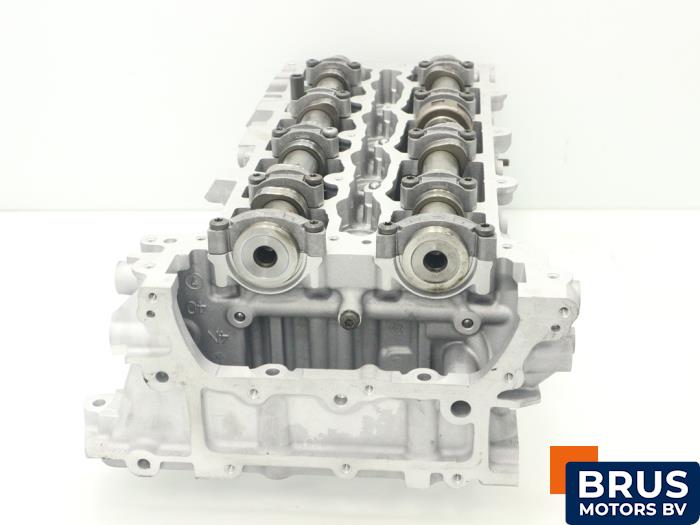 Culasse d'un Mercedes-Benz E (W212) E-250 CDI 16V BlueTec 2014