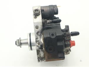 Used Mechanical fuel pump Opel Vivaro 2.5 DTI 16V Price € 151,25 Inclusive VAT offered by Brus Motors BV