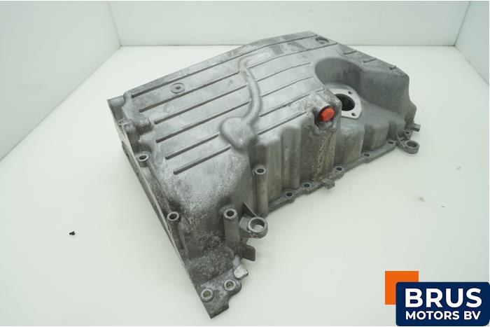 Used Sump Volkswagen Transporter T5 2.5 TDi 4Motion Price € 90,75 Inclusive VAT offered by Brus Motors BV