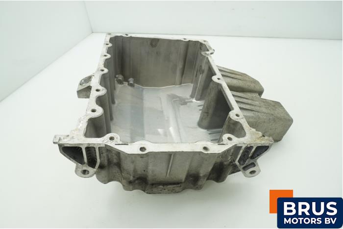 Usagé Couvercle carter Seat Ibiza IV (6J5) 1.4 TDI Prix € 48,40 Prix TTC proposé par Brus Motors BV