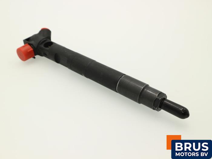 Usagé Injecteurs Mercedes E (W212) E-220 CDI 16V BlueEfficiency Prix € 151,25 Prix TTC proposé par Brus Motors BV