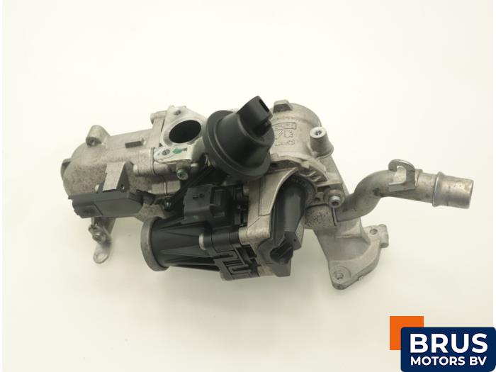 Begagnade EGR-ventil Peugeot 207 CC (WB) 1.6 HDiF 16V Pris € 90,75 Inklusive moms erbjuds av Brus Motors BV