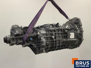 Getriebe van een Ford Ranger 2.5 TDCi 16V 2010