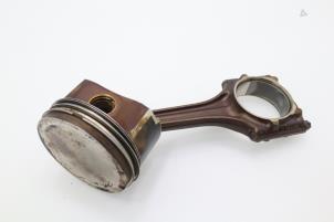 Used Connecting rod Audi TT (8N3) 1.8 20V Turbo Price € 90,75 Inclusive VAT offered by Brus Motors BV