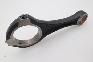 Used Connecting rod Mercedes S (W221) 3.0 S-320 CDI 24V 4-Matic Price € 90,75 Inclusive VAT offered by Brus Motors BV