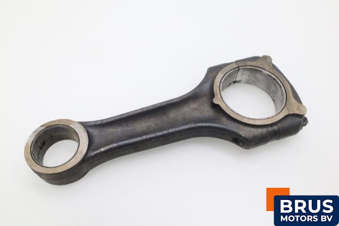 Connecting rod Mercedes ML I 2.7 270 CDI 20V - 61296330 61296330