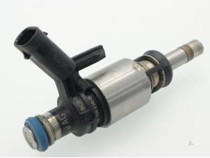 Used Injector (petrol injection) Volkswagen Golf VII (AUA) 2.0 R-line 4Motion 16V Price € 36,30 Inclusive VAT offered by Brus Motors BV