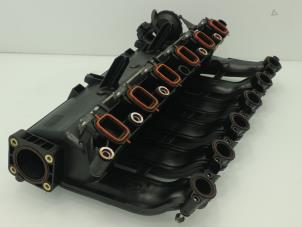 Used Intake manifold BMW 3 serie (E92) 330d 24V Price € 181,50 Inclusive VAT offered by Brus Motors BV
