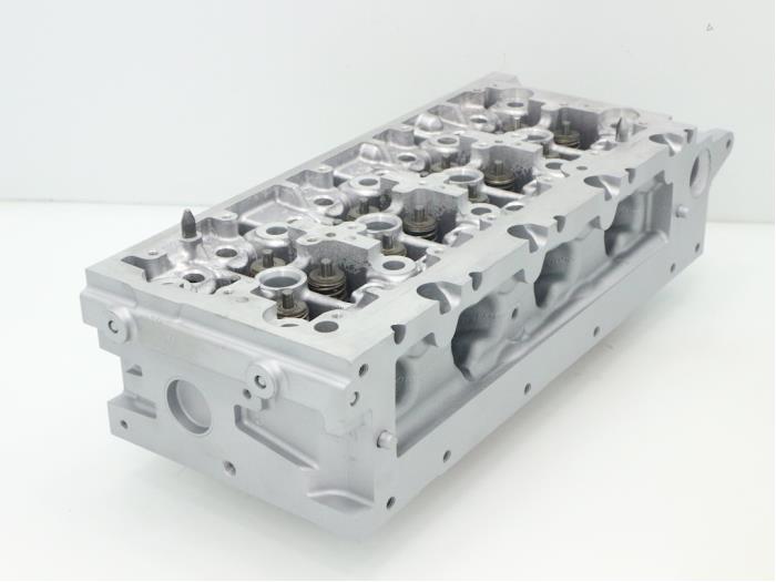 Cylinder Head Volkswagen Golf Vii 1.6 Tdi 16v - Clh00 Clh